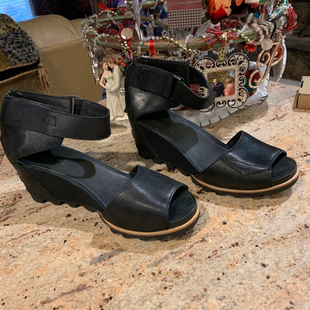 Sorel Sandals